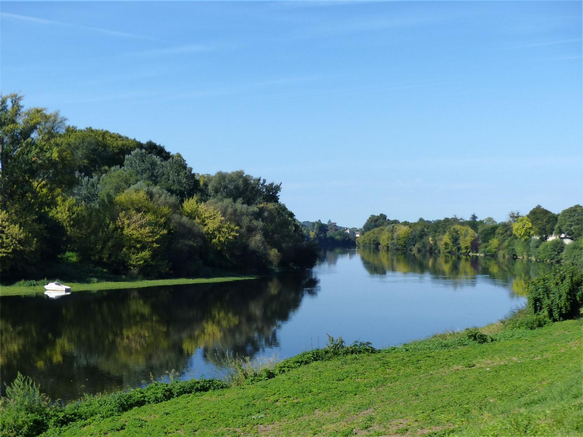 Les Volets Verts Lamothe-Montravel Bagian luar foto